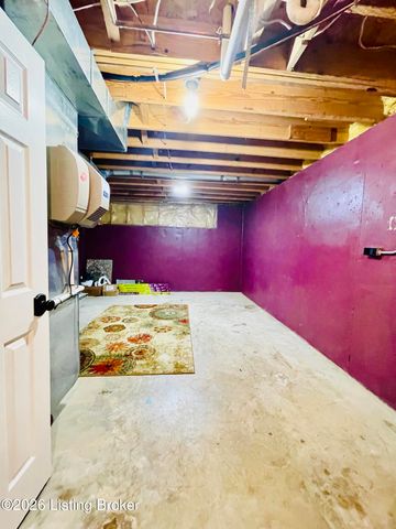 5112 Silverton Ln, Louisville, KY 40241