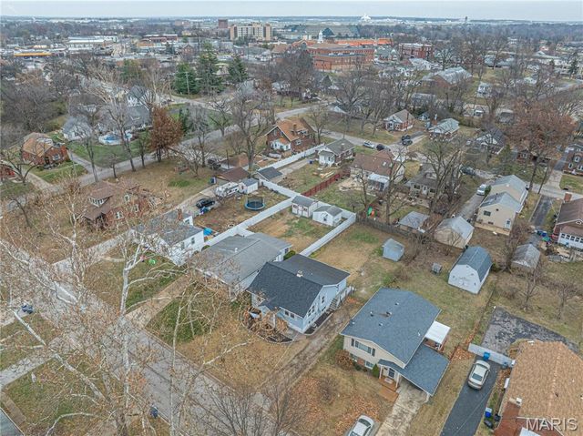 3816 Midview Avenue, Bridgeton, MO 63044