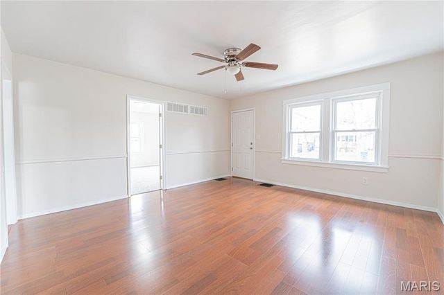 3816 Midview Avenue, Bridgeton, MO 63044