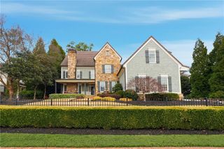 2782 Tarpley NW Place, Kennesaw, GA 30152