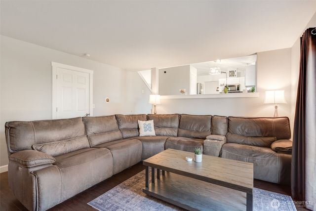 17826 68th Avenue E, Puyallup, WA 98375