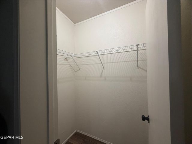 270 FLOR AMARILLA Avenue, Socorro, TX 79927