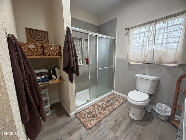 270 FLOR AMARILLA Avenue, Socorro, TX 79927