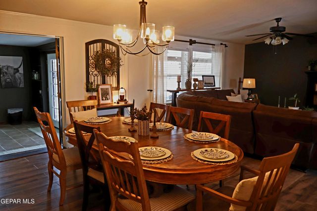 270 FLOR AMARILLA Avenue, Socorro, TX 79927