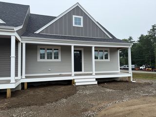 15 Glacier Path 15, Middleboro, MA 02346