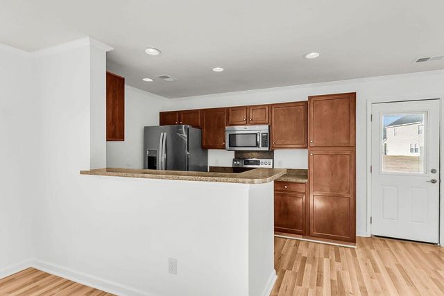 3033 Kinswood Lane, Ladson, SC 29456