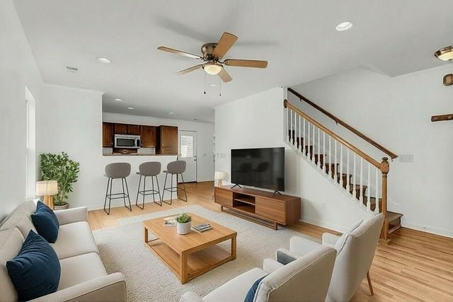 3033 Kinswood Lane, Ladson, SC 29456