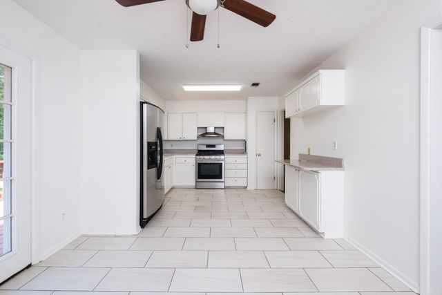 24 Kingspark Road, Little Rock, AR 72227