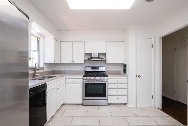 24 Kingspark Road, Little Rock, AR 72227