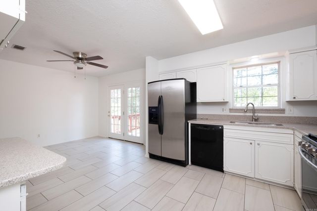 24 Kingspark Road, Little Rock, AR 72227