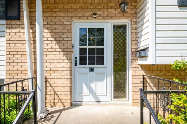 24 Kingspark Road, Little Rock, AR 72227