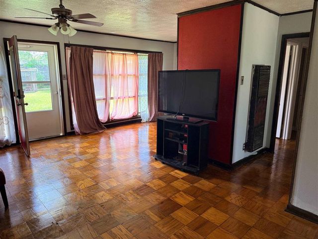 3601 Taylor Street, Lake Charles, LA 70607