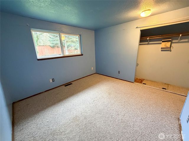 20925 260th Avenue SE, Maple Valley, WA 98038