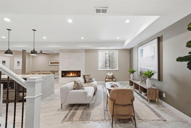 26746 E Peakview Drive, Aurora, CO 80016