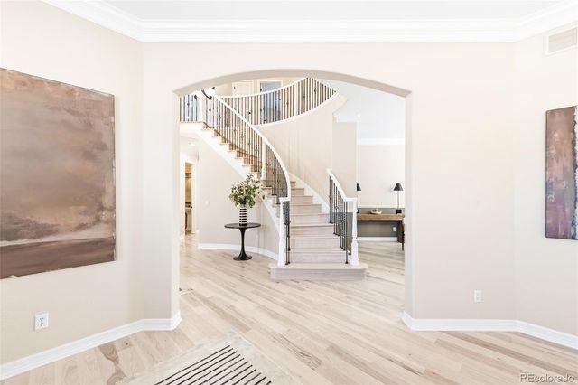 26746 E Peakview Drive, Aurora, CO 80016