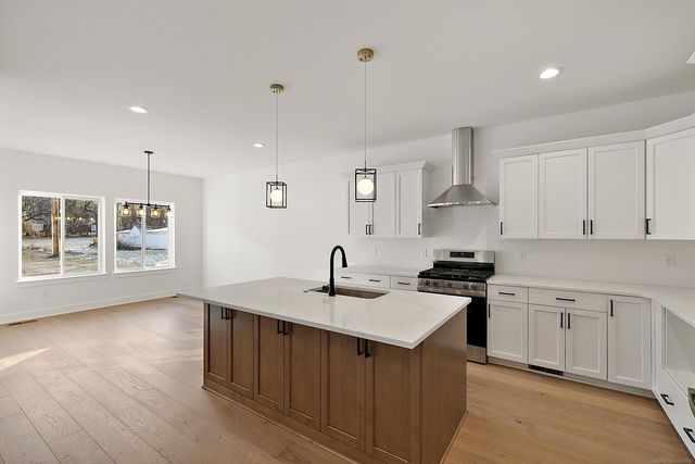 45396 Deneweth Street, Macomb Twp, MI 48042