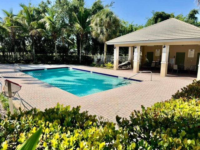 669 NW 42nd Avenue, Plantation, FL 33317