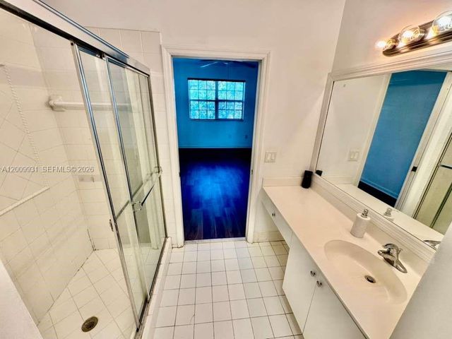 669 NW 42nd Avenue, Plantation, FL 33317