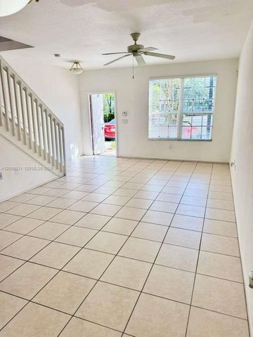 669 NW 42nd Avenue, Plantation, FL 33317