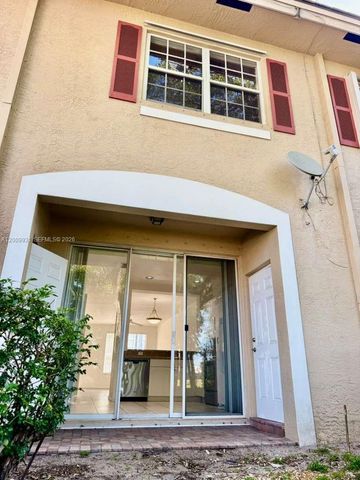 669 NW 42nd Avenue, Plantation, FL 33317
