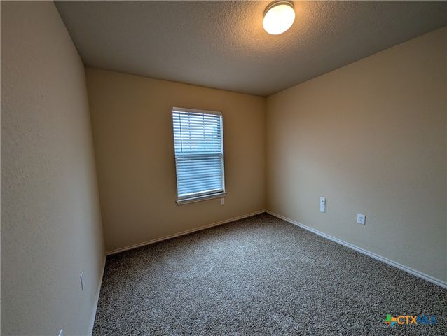 669 Creekside Circle, New Braunfels, TX 78130