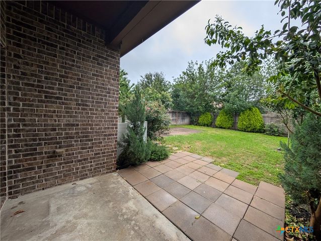669 Creekside Circle, New Braunfels, TX 78130