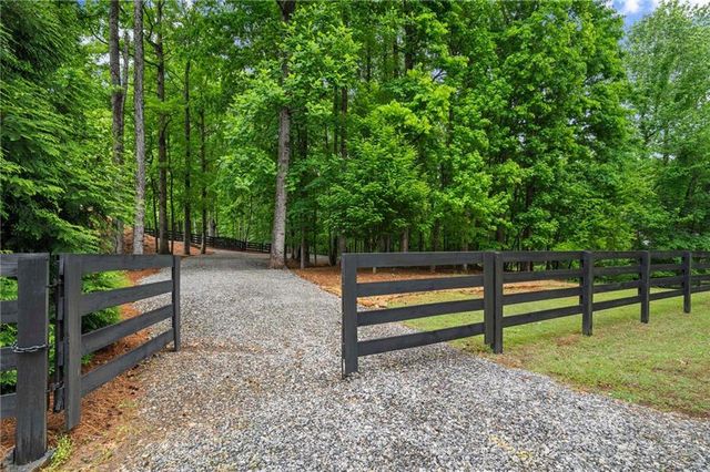 14970 S Thompson Road, Milton, GA 30004