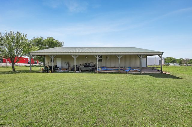 2011 Miller Road A, Melissa, TX 75454