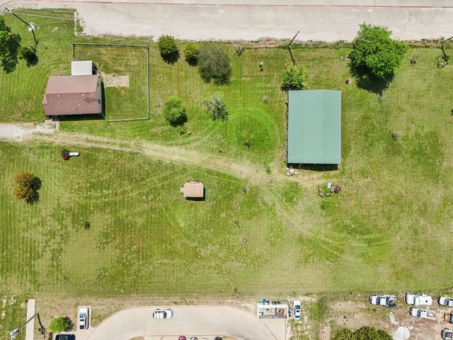 2011 Miller Road A, Melissa, TX 75454