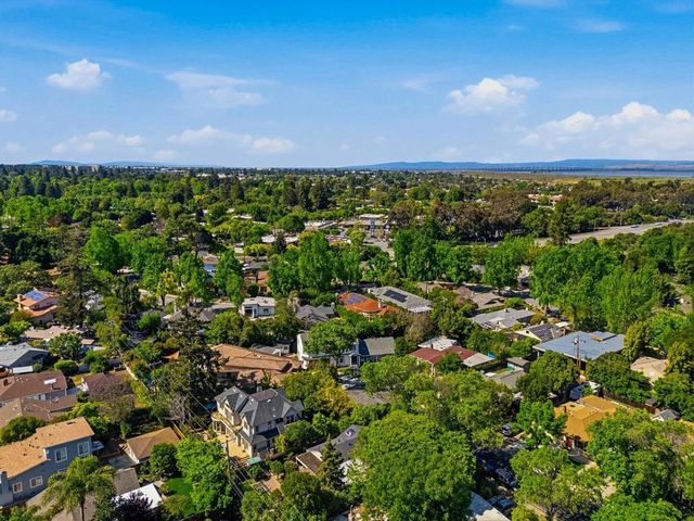 2331 Carmel Drive, Palo Alto, CA 94303