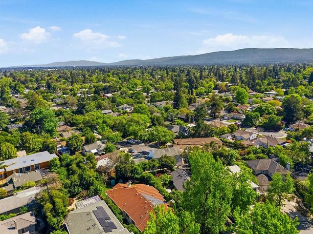 2331 Carmel Drive, Palo Alto, CA 94303