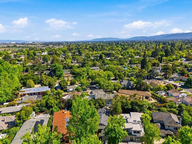 2331 Carmel Drive, Palo Alto, CA 94303