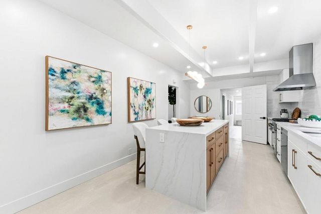 2331 Carmel Drive, Palo Alto, CA 94303