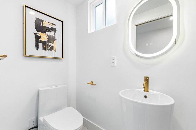 2331 Carmel Drive, Palo Alto, CA 94303