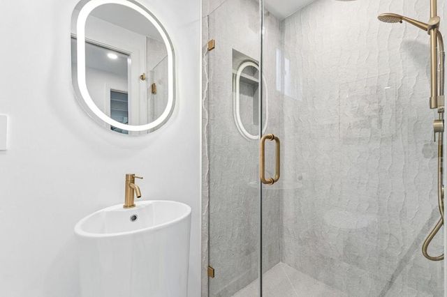 2331 Carmel Drive, Palo Alto, CA 94303