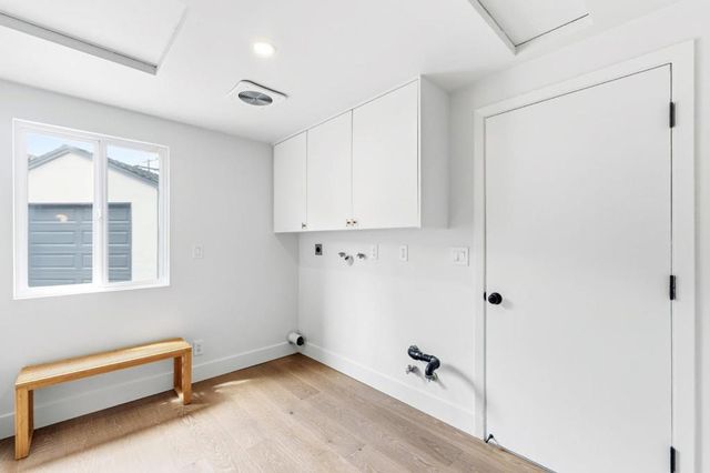 2331 Carmel Drive, Palo Alto, CA 94303