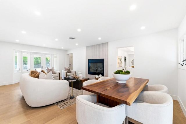 2331 Carmel Drive, Palo Alto, CA 94303