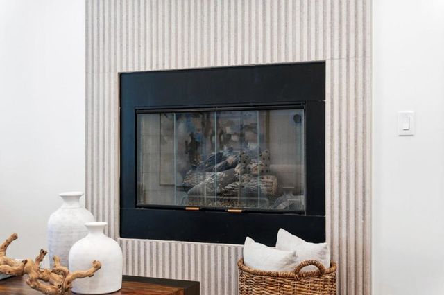 2331 Carmel Drive, Palo Alto, CA 94303