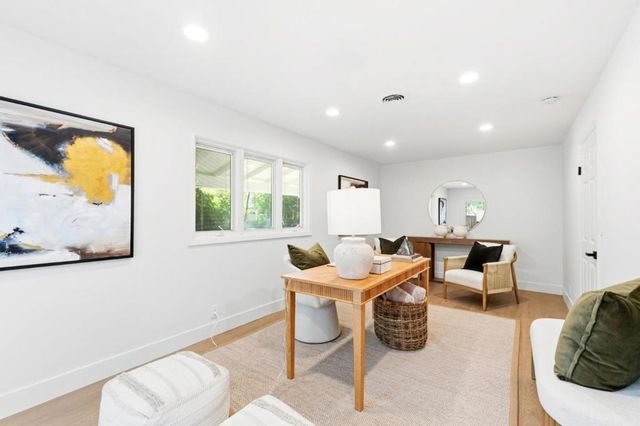 2331 Carmel Drive, Palo Alto, CA 94303