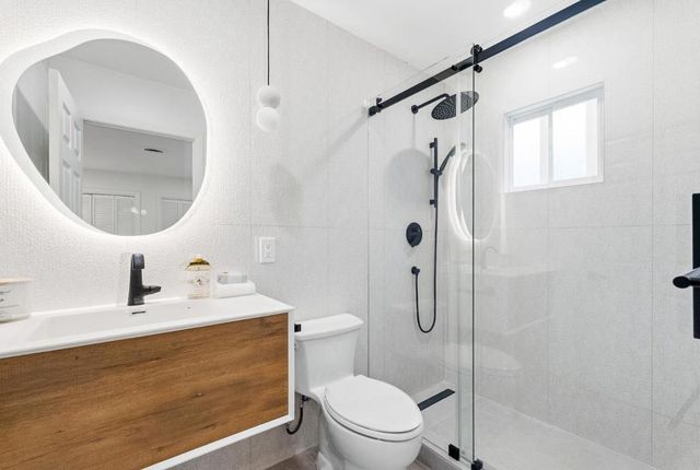 2331 Carmel Drive, Palo Alto, CA 94303