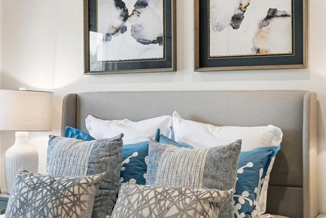 2331 Carmel Drive, Palo Alto, CA 94303