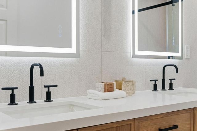 2331 Carmel Drive, Palo Alto, CA 94303