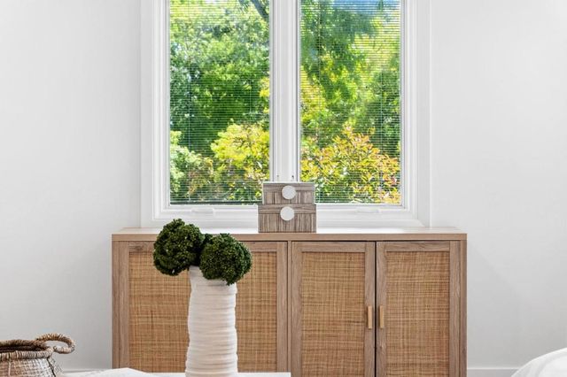 2331 Carmel Drive, Palo Alto, CA 94303