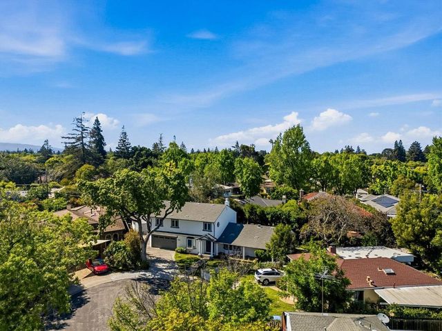 2331 Carmel Drive, Palo Alto, CA 94303