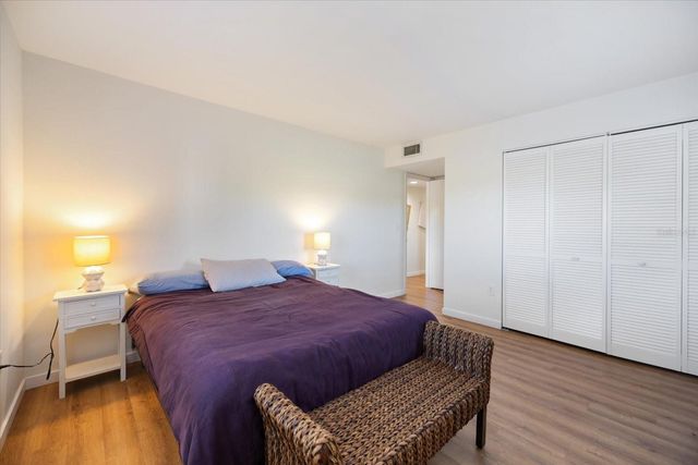 822 CAPRI ISLES BOULEVARD 107, Venice, FL 34292