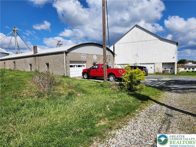4939 Indian Creek Road, Macungie Boro, PA 18062