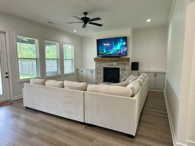 4829 Coronell Way, Alexander, AR 72002