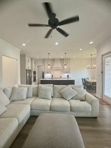 4829 Coronell Way, Alexander, AR 72002