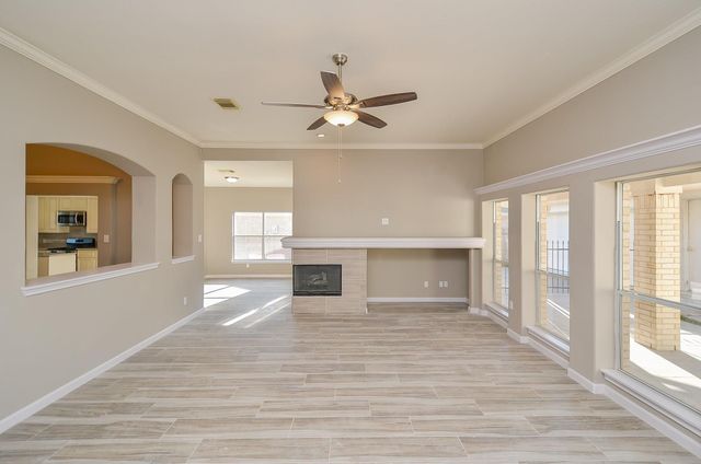 5916 Fairway Manor Lane, Spring, TX 77373