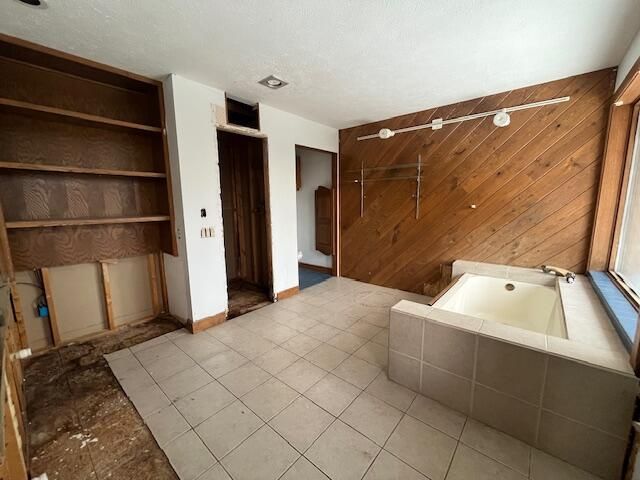 4660 Paper Birch Lane, Traverse City, MI 49686